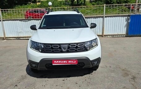 Dacia Duster II, 2021 год, 1 750 000 рублей, 1 фотография