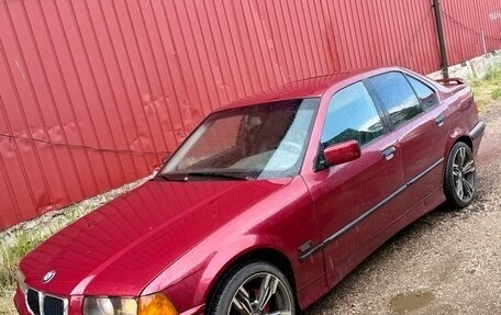BMW 3 серия, 1998 год, 350 000 рублей, 1 фотография