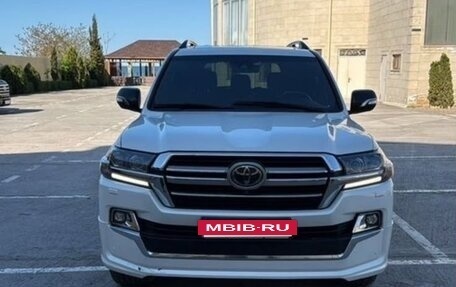 Toyota Land Cruiser 200, 2020 год, 800 000 рублей, 2 фотография