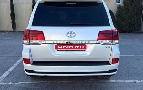 Toyota Land Cruiser 200, 2020 год, 800 000 рублей, 3 фотография