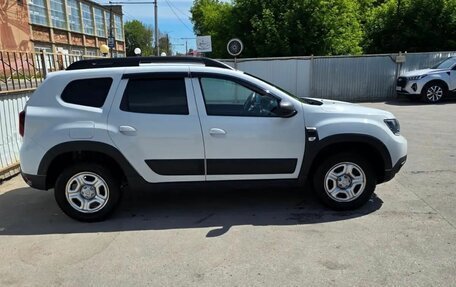 Dacia Duster II, 2021 год, 1 750 000 рублей, 2 фотография