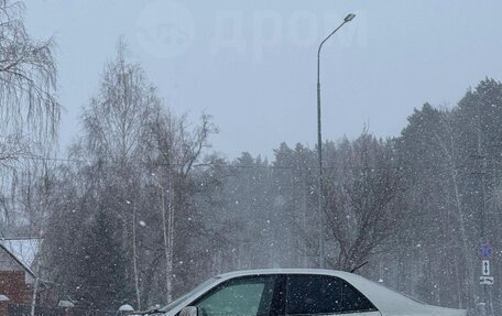 Toyota Altezza, 2001 год, 900 000 рублей, 3 фотография