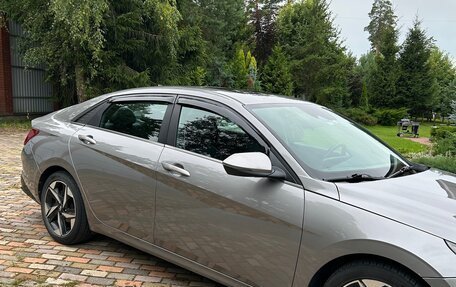 Hyundai Elantra, 2021 год, 1 850 000 рублей, 4 фотография