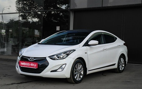 Hyundai Elantra V, 2015 год, 1 300 000 рублей, 2 фотография
