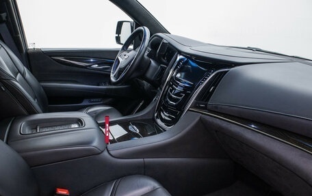 Cadillac Escalade IV, 2016 год, 4 950 000 рублей, 8 фотография