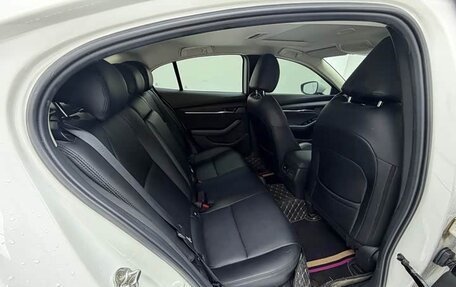 Mazda 3, 2022 год, 1 800 999 рублей, 12 фотография