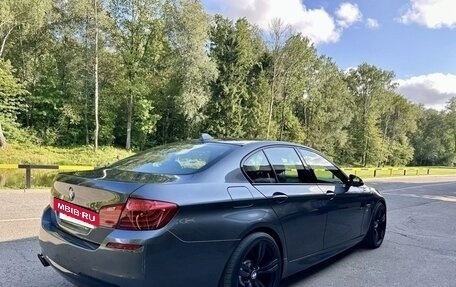 BMW 5 серия, 2016 год, 2 550 000 рублей, 3 фотография