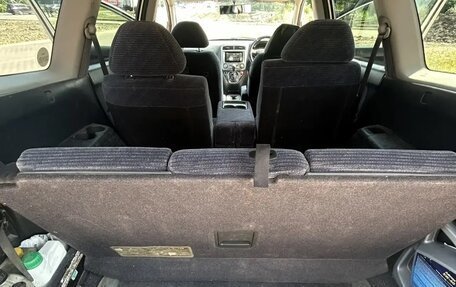 Honda Stream I рестайлинг, 2002 год, 280 000 рублей, 12 фотография