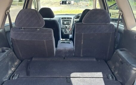 Honda Stream I рестайлинг, 2002 год, 280 000 рублей, 14 фотография