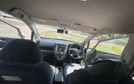Honda Stream I рестайлинг, 2002 год, 280 000 рублей, 17 фотография