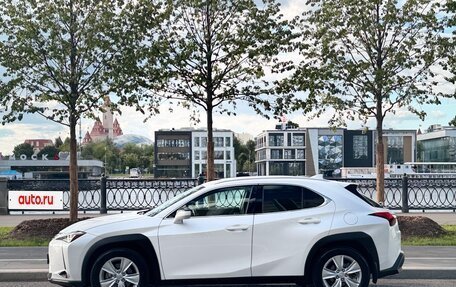 Lexus UX I, 2019 год, 3 050 000 рублей, 2 фотография