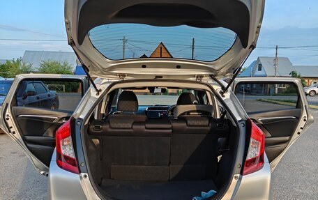 Honda Fit III, 2013 год, 1 050 000 рублей, 8 фотография
