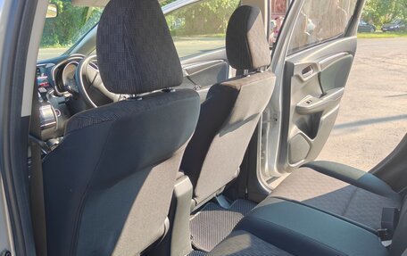 Honda Fit III, 2013 год, 1 050 000 рублей, 20 фотография