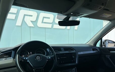 Volkswagen Tiguan II, 2018 год, 2 698 000 рублей, 13 фотография