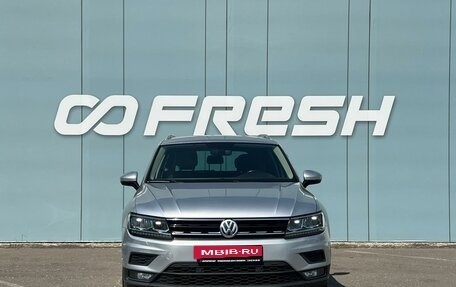 Volkswagen Tiguan II, 2018 год, 2 698 000 рублей, 12 фотография