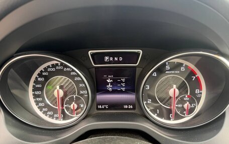 Mercedes-Benz CLA AMG, 2014 год, 2 650 000 рублей, 15 фотография