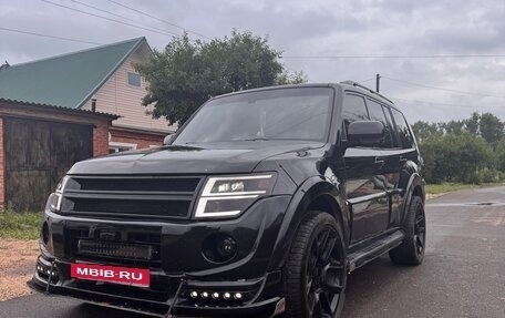 Mitsubishi Pajero IV, 2012 год, 1 850 000 рублей, 2 фотография