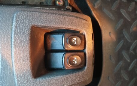 Renault Logan I, 2008 год, 299 000 рублей, 11 фотография