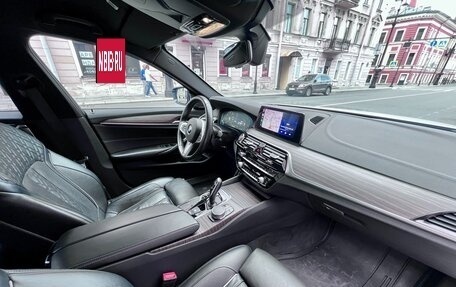 BMW 5 серия, 2019 год, 7 000 000 рублей, 8 фотография