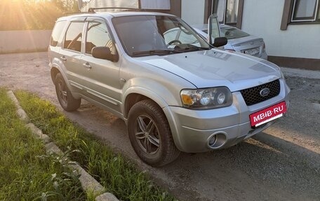 Ford Maverick, 2005 год, 840 000 рублей, 3 фотография