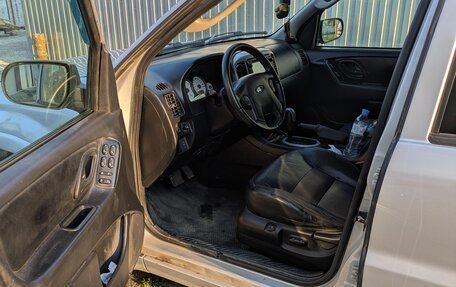 Ford Maverick, 2005 год, 840 000 рублей, 10 фотография