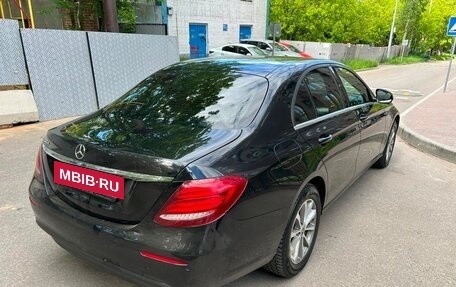 Mercedes-Benz E-Класс, 2019 год, 1 830 000 рублей, 7 фотография