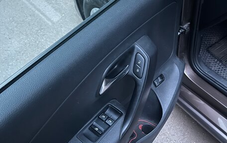 Volkswagen Polo VI (EU Market), 2015 год, 1 000 000 рублей, 6 фотография