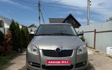 Skoda Fabia II, 2009 год, 550 000 рублей, 1 фотография