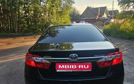 Toyota Camry, 2013 год, 1 380 000 рублей, 3 фотография