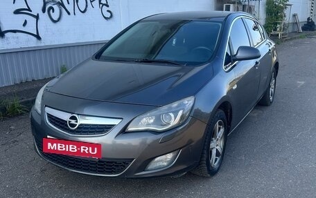 Opel Astra J, 2011 год, 465 000 рублей, 4 фотография