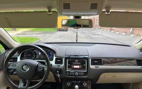 Volkswagen Touareg III, 2012 год, 2 200 000 рублей, 14 фотография