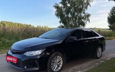 Toyota Camry, 2014 год, 1 600 000 рублей, 4 фотография