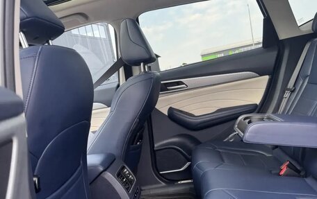 Haval F7 I, 2023 год, 1 670 000 рублей, 10 фотография