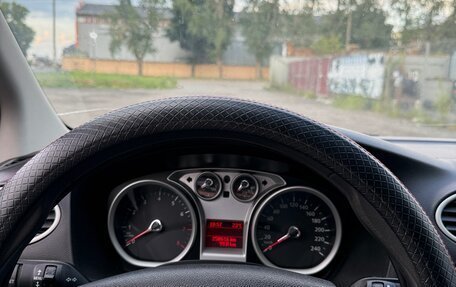 Ford Focus II рестайлинг, 2010 год, 580 000 рублей, 2 фотография