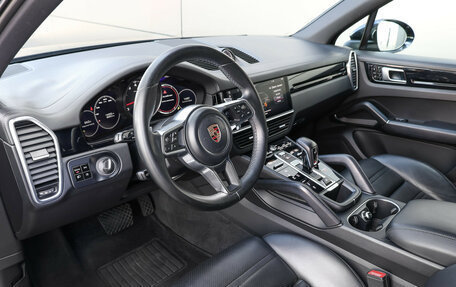 Porsche Cayenne III, 2018 год, 5 177 000 рублей, 16 фотография