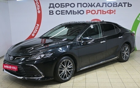 Toyota Camry, 2023 год, 3 500 000 рублей, 2 фотография