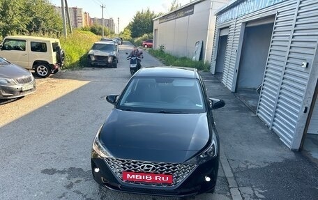 Hyundai Solaris II рестайлинг, 2021 год, 1 450 000 рублей, 2 фотография