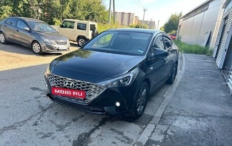Hyundai Solaris II рестайлинг, 2021 год, 1 450 000 рублей, 3 фотография