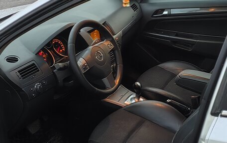 Opel Astra H, 2004 год, 170 000 рублей, 13 фотография