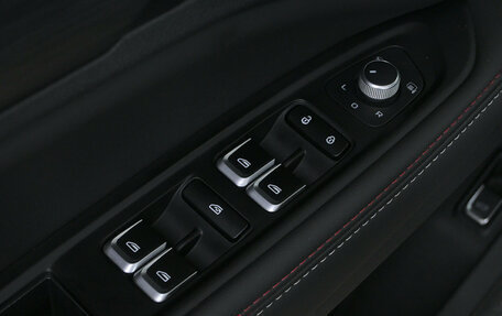 Geely Tugella FY11, 2024 год, 2 990 000 рублей, 18 фотография