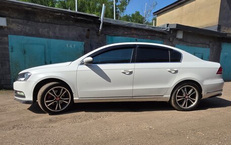Volkswagen Passat B7, 2011 год, 999 999 рублей, 2 фотография