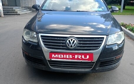 Volkswagen Passat B6, 2009 год, 430 000 рублей, 2 фотография