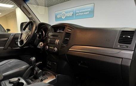 Mitsubishi Pajero IV, 2008 год, 1 349 000 рублей, 14 фотография