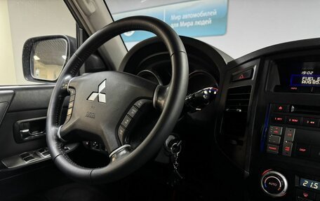 Mitsubishi Pajero IV, 2008 год, 1 349 000 рублей, 17 фотография