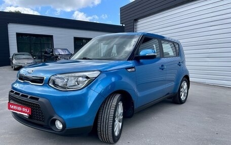 KIA Soul II рестайлинг, 2016 год, 1 560 000 рублей, 2 фотография