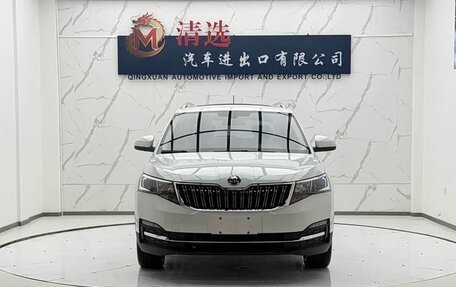 Skoda Kamiq I, 2023 год, 1 800 999 рублей, 2 фотография