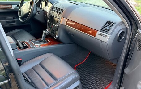Volkswagen Touareg III, 2009 год, 1 650 000 рублей, 10 фотография