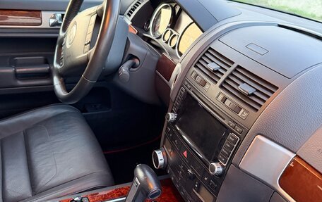 Volkswagen Touareg III, 2009 год, 1 650 000 рублей, 14 фотография