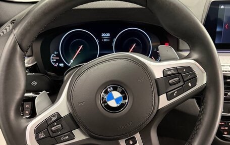 BMW 5 серия, 2018 год, 4 000 000 рублей, 16 фотография