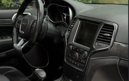 Jeep Grand Cherokee, 2014 год, 3 000 000 рублей, 5 фотография